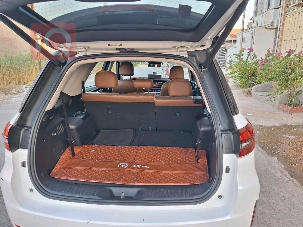 Changan CS95